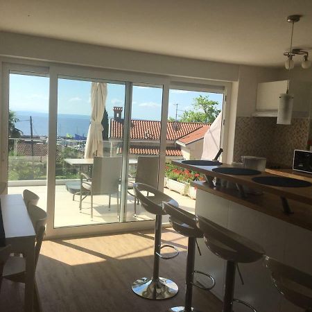 Apartments Irina Ičići Eksteriør billede