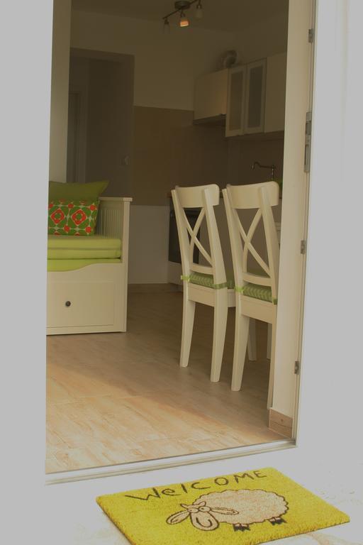 Apartments Irina Ičići Eksteriør billede