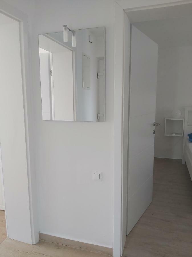 Apartments Irina Ičići Eksteriør billede